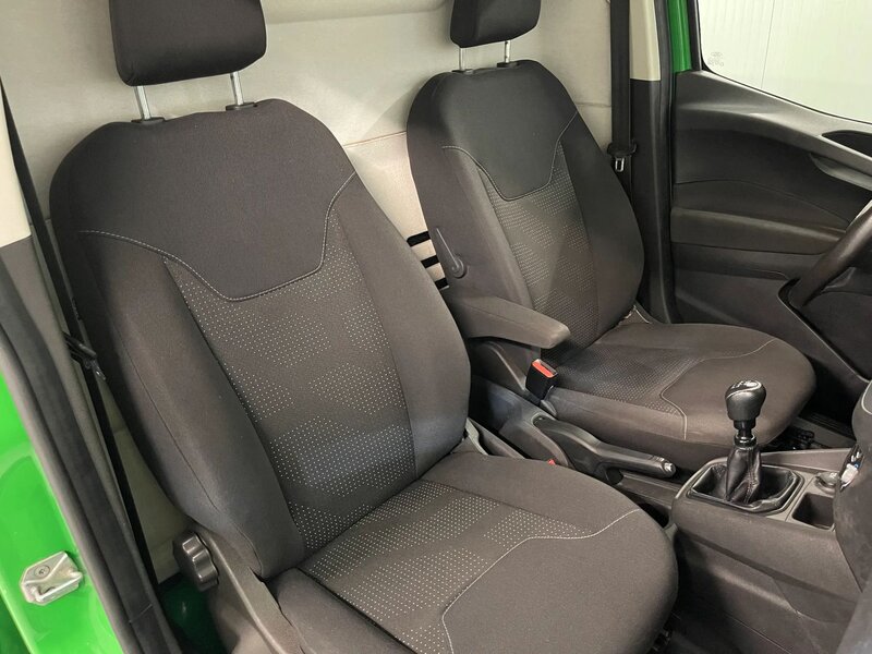 Ford Transit Courier